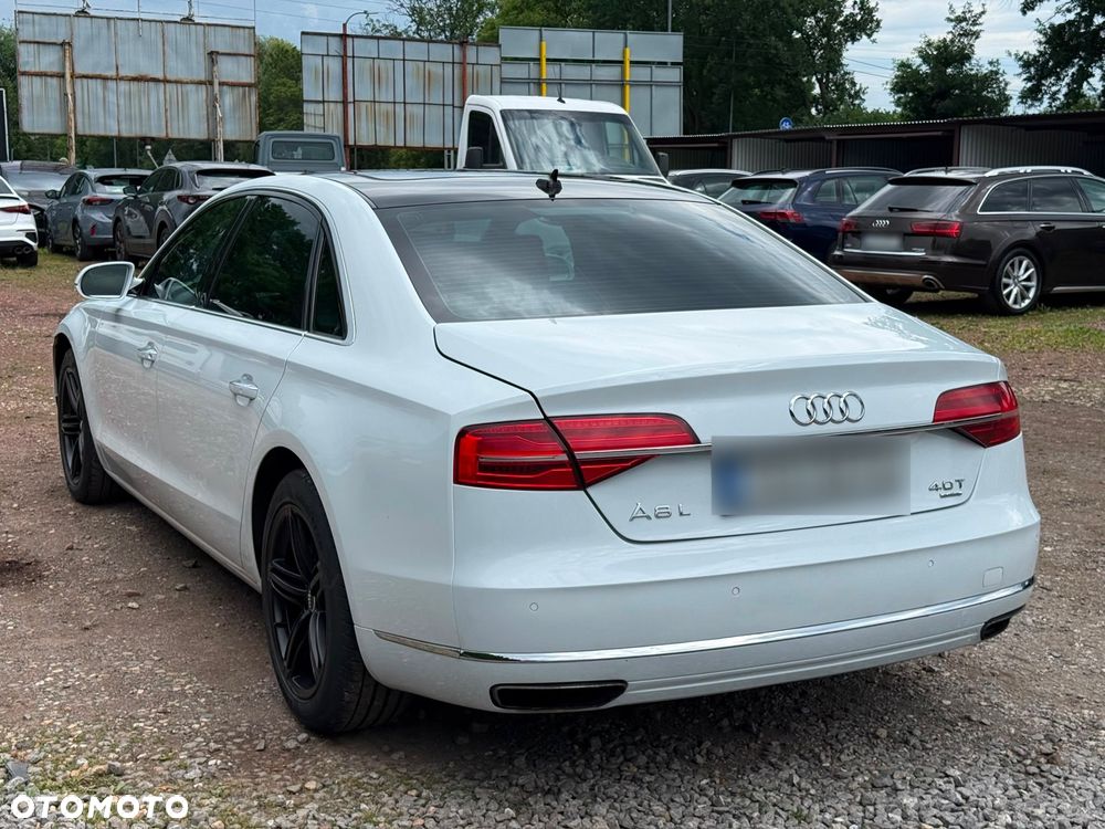 Audi A8 4.0 TFSI cylinder on demand quattro tiptronic Lang - 11