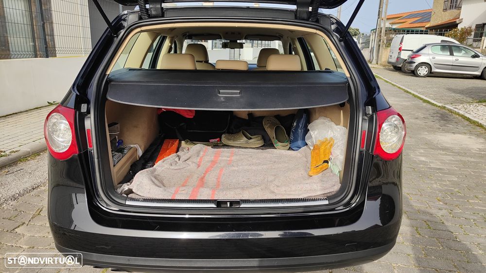 VW Passat Variant 2.0 TDi DPF 4Motion R-Line Edition Plus - 5