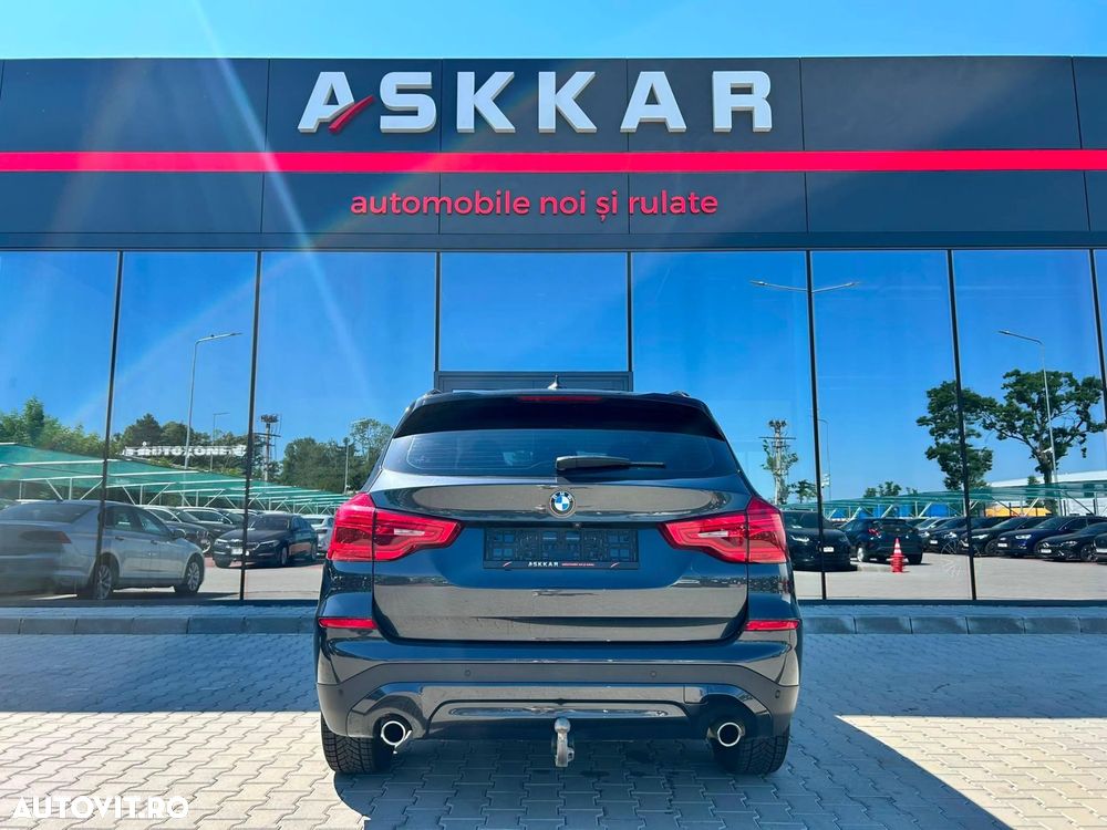 BMW X3 2021 — imagine 8