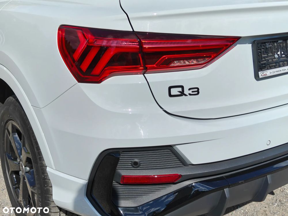 Audi Q3 Sportback 40 TFSI quattro S tronic S line - 11