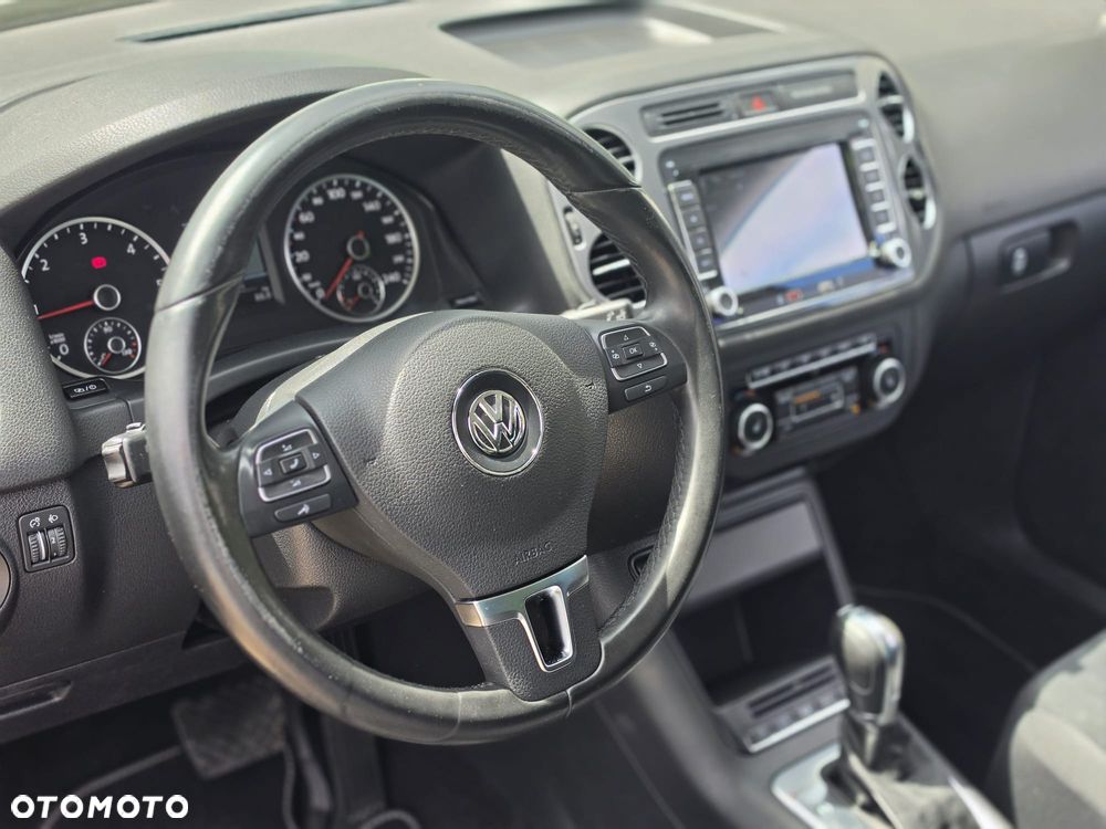 Volkswagen Tiguan 2.0 TDI DPF 4Motion BlueMotion Technology DSG Cup Sport & Style - 9