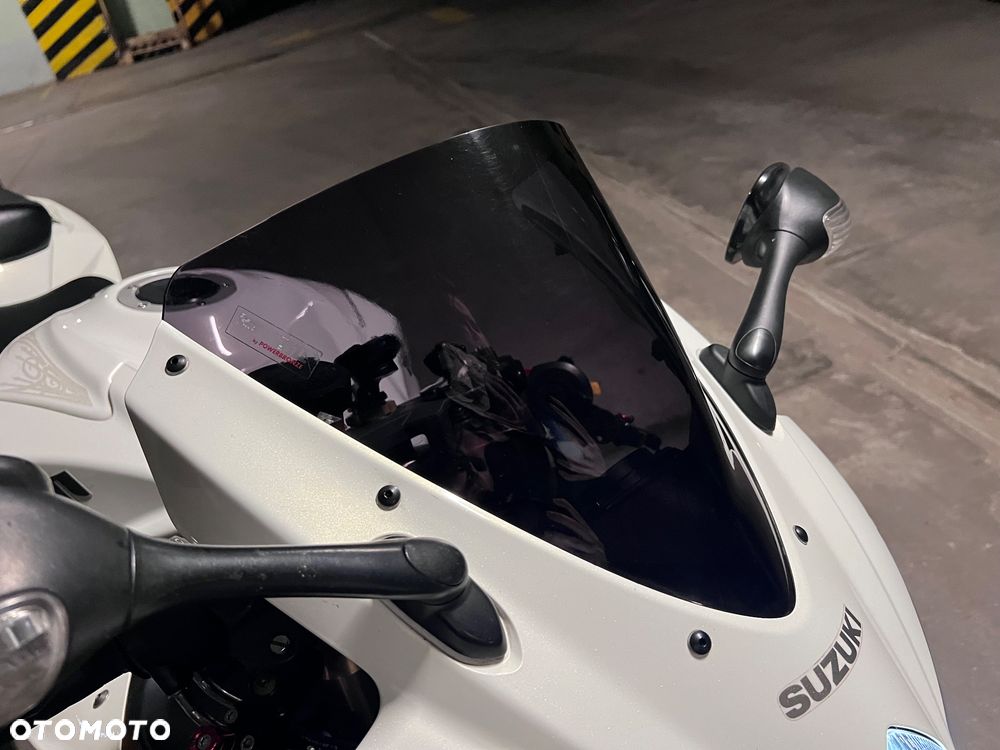 Suzuki GSX-R - 12