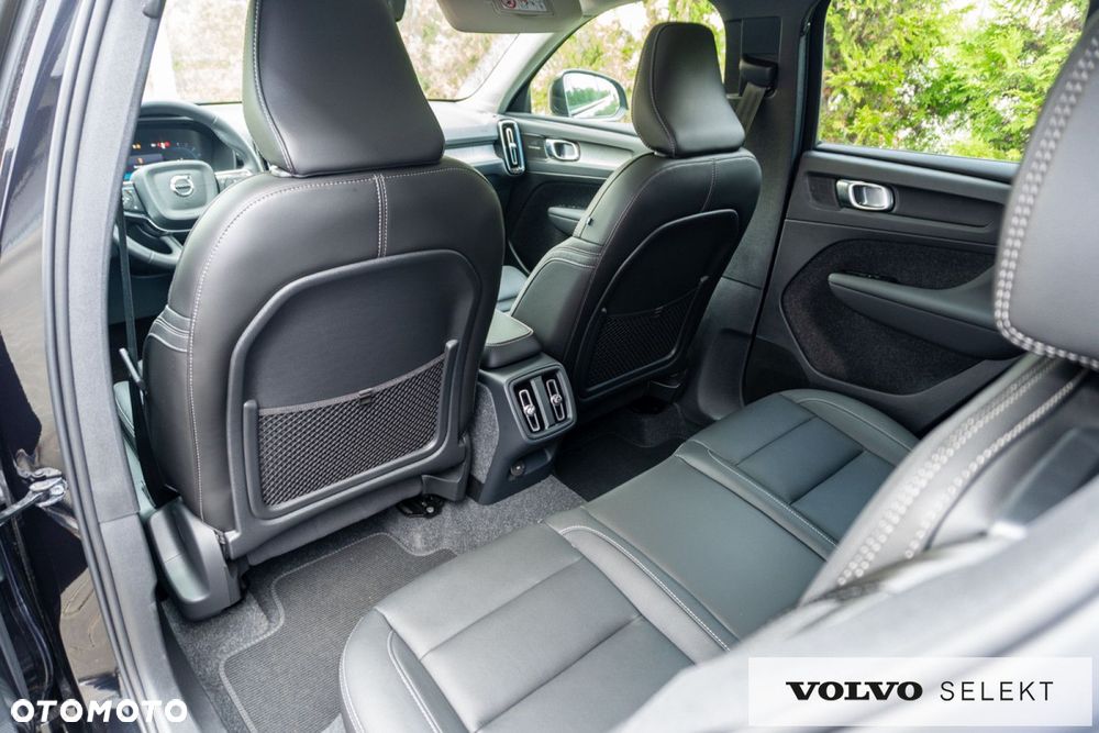 Volvo XC 40 - 18
