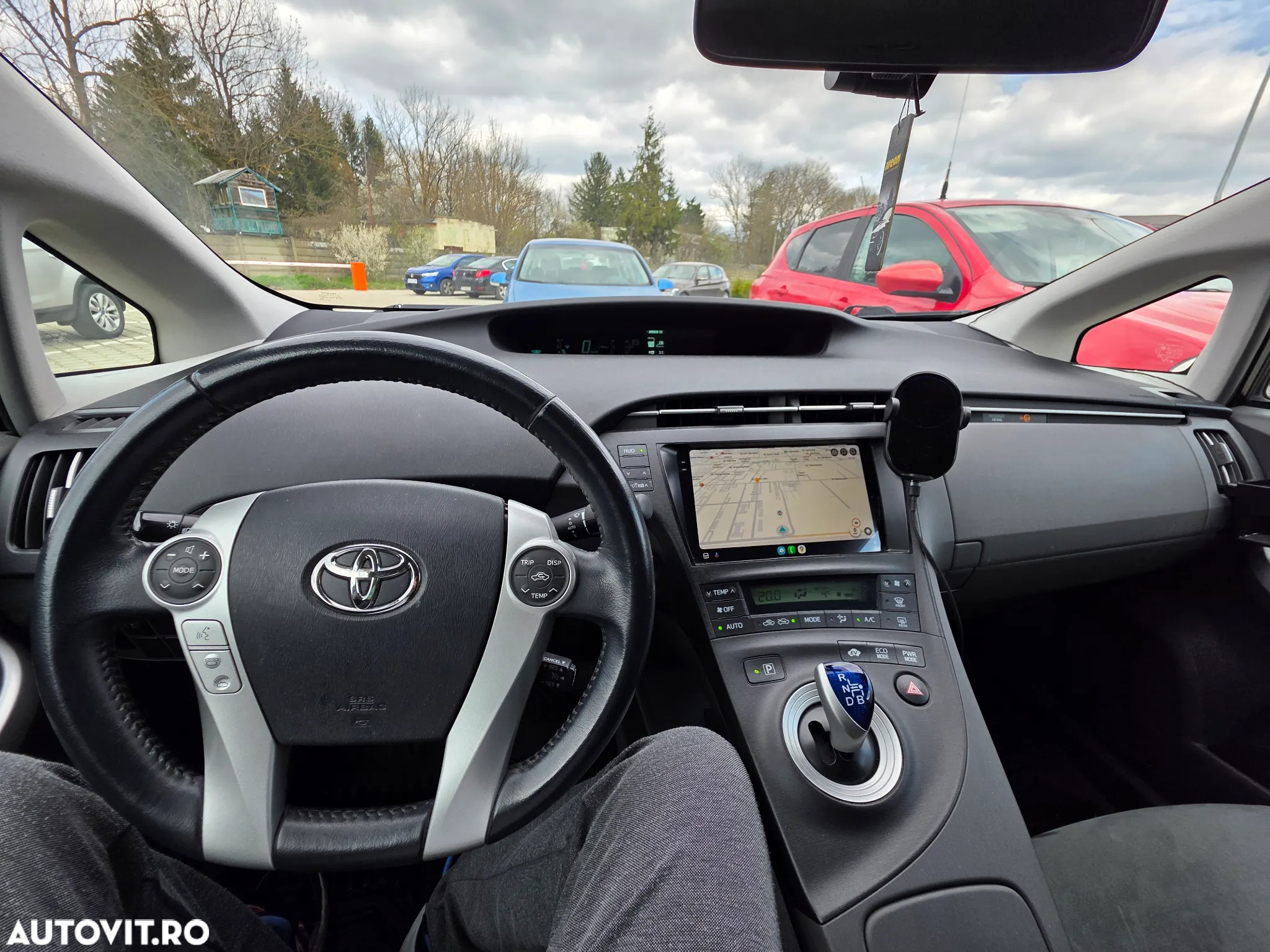 Toyota Prius - 7