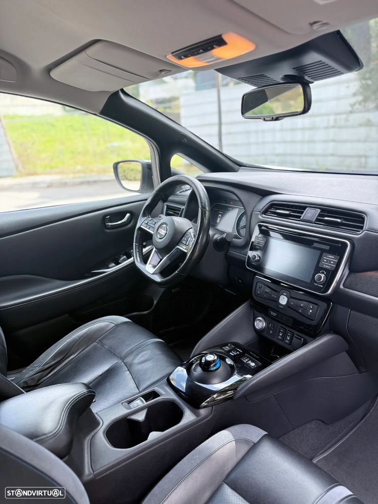 Nissan Leaf N-Connecta - 22