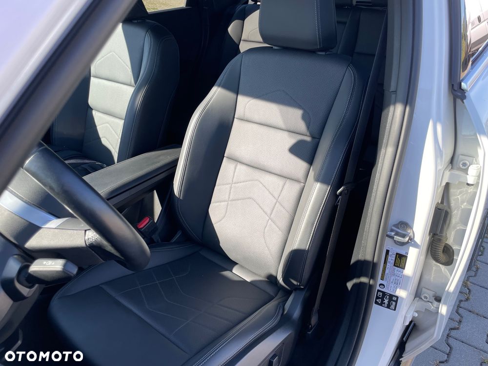 BMW X1 xDrive23i mHEV xLine - 12