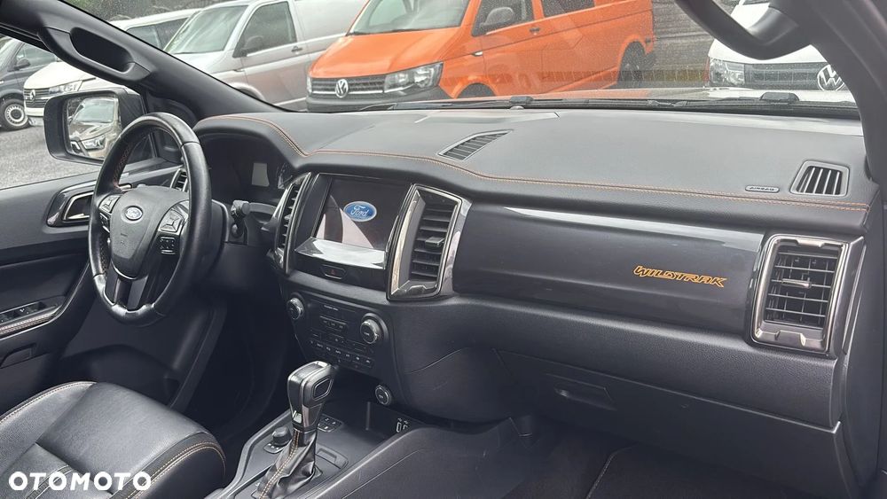 Ford Ranger ver-2-0-ecoblue-4x4-dc-wildtrak - 23