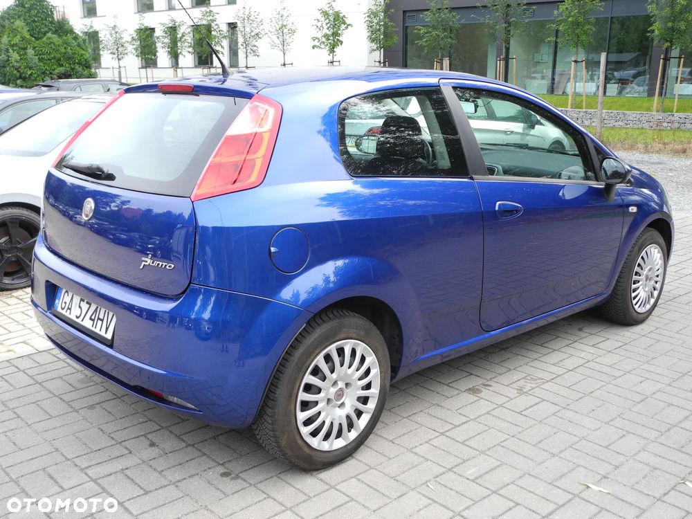 Fiat Grande Punto - 4