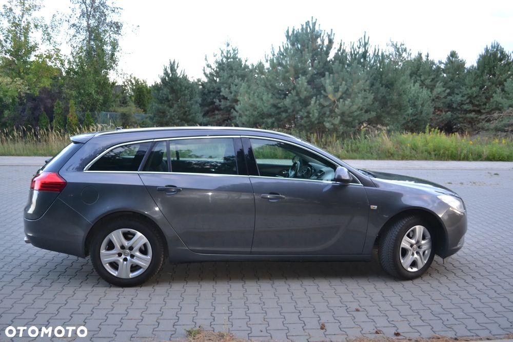 Opel Insignia - 10