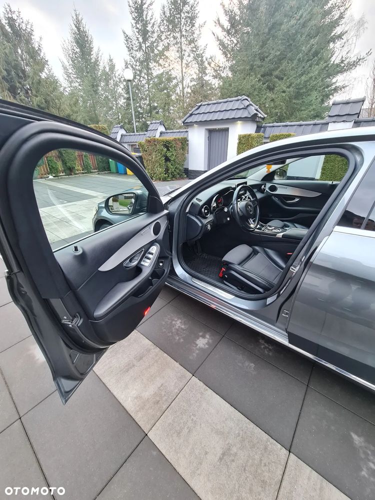 Mercedes-Benz Klasa C 180 7G-TRONIC - 10