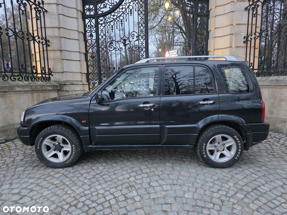 Suzuki Grand Vitara - 2