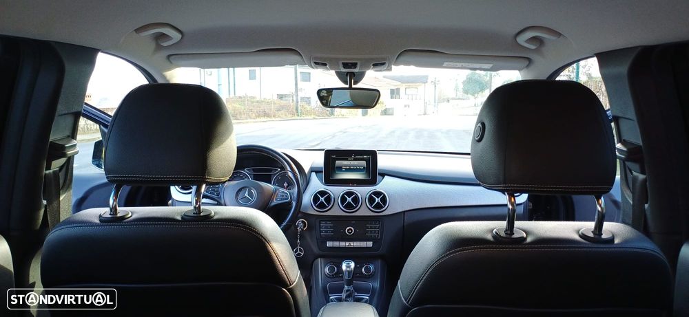 Mercedes-Benz B 180 CDI Urban - 13
