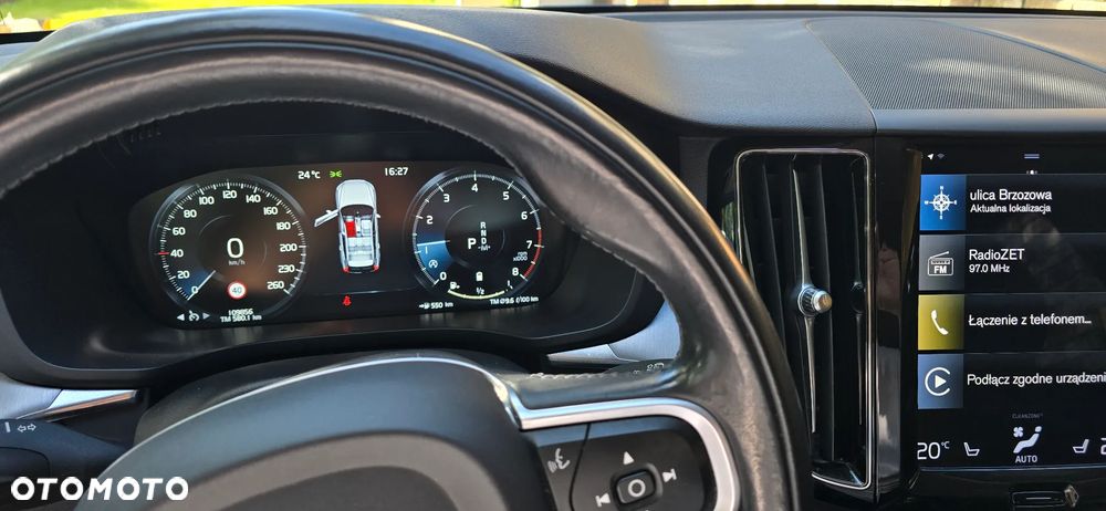 Volvo XC 60 B5 B AWD Momentum Pro - 9