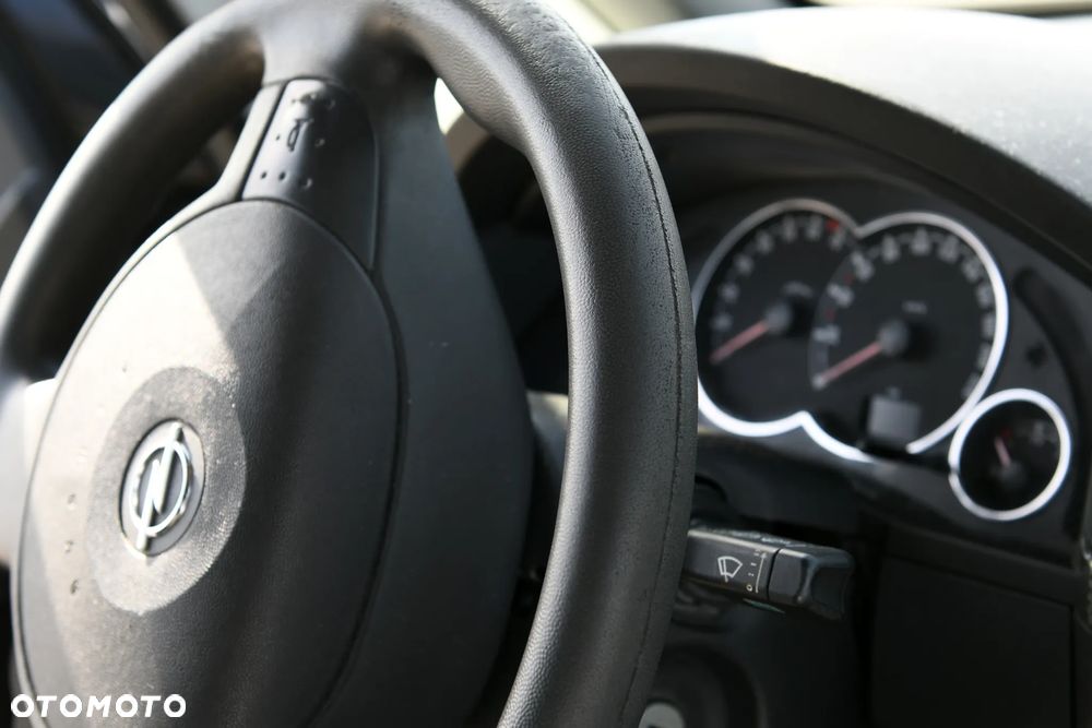 Opel Meriva 1.6 16V - 17