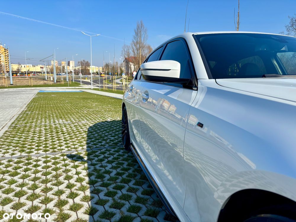 BMW Seria 3 320d xDrive M Sport Shadow sport - 13