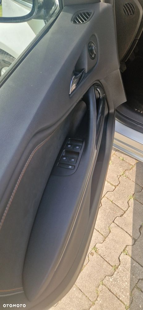 Opel Zafira 1.4 T Elite - 23