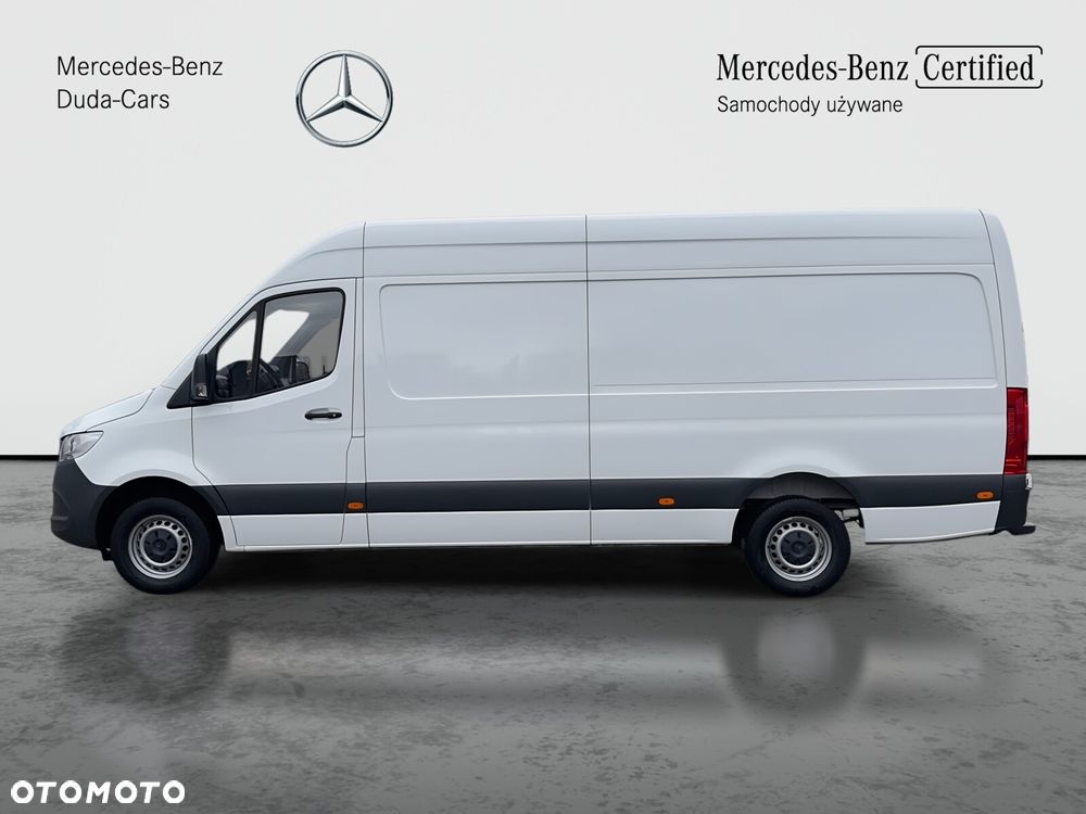 Mercedes-Benz Sprinter - 2