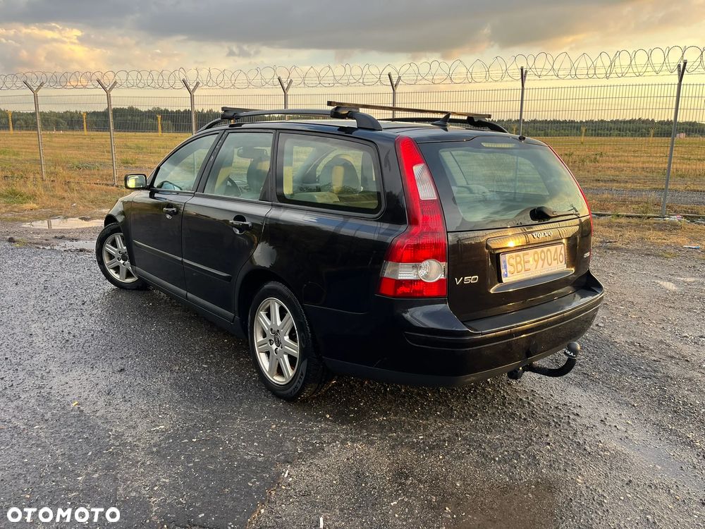 Volvo V50 2.0D Summum - 3