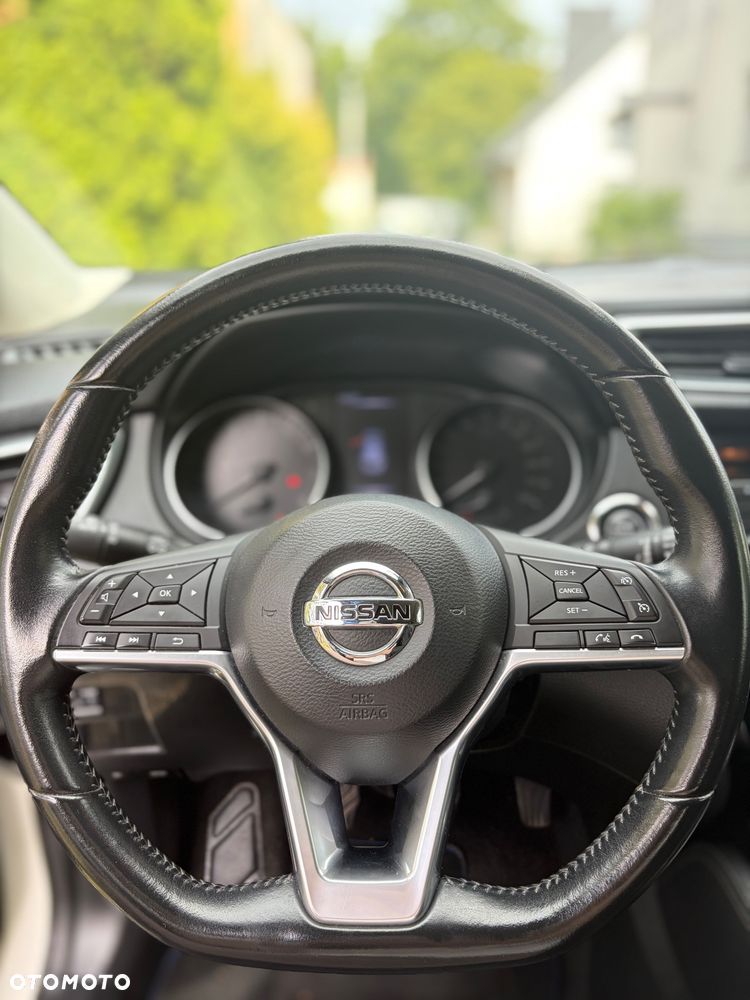 Nissan Qashqai 1.2 DIG-T N-Connecta - 7