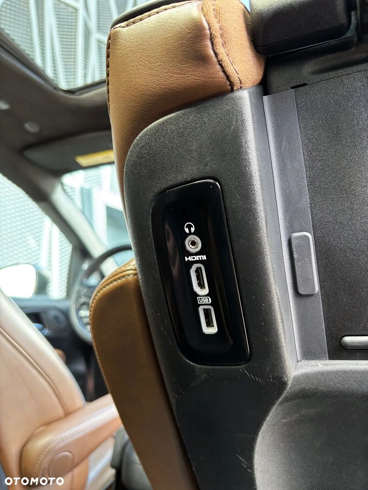 Chrysler Pacifica - 29