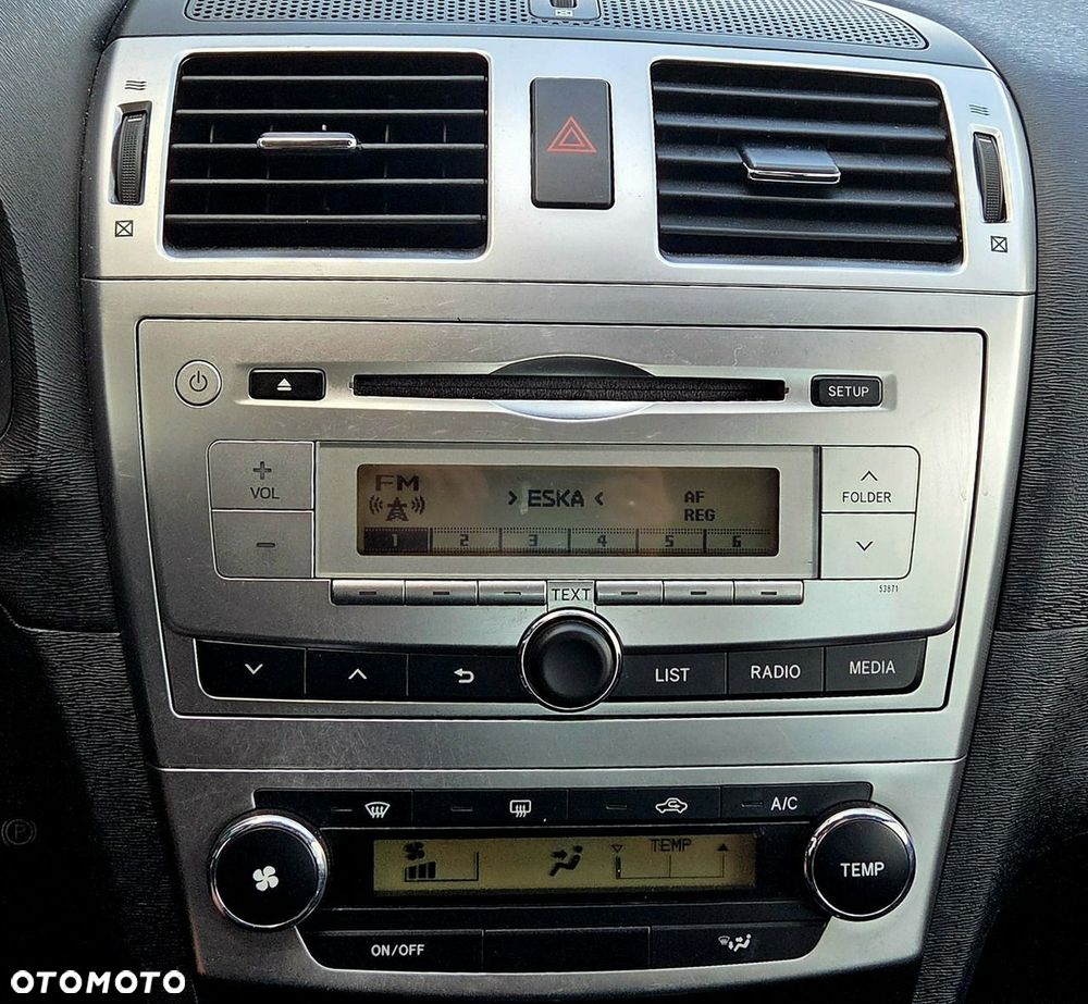 Toyota Avensis 2.0 D-4D Sol - 10