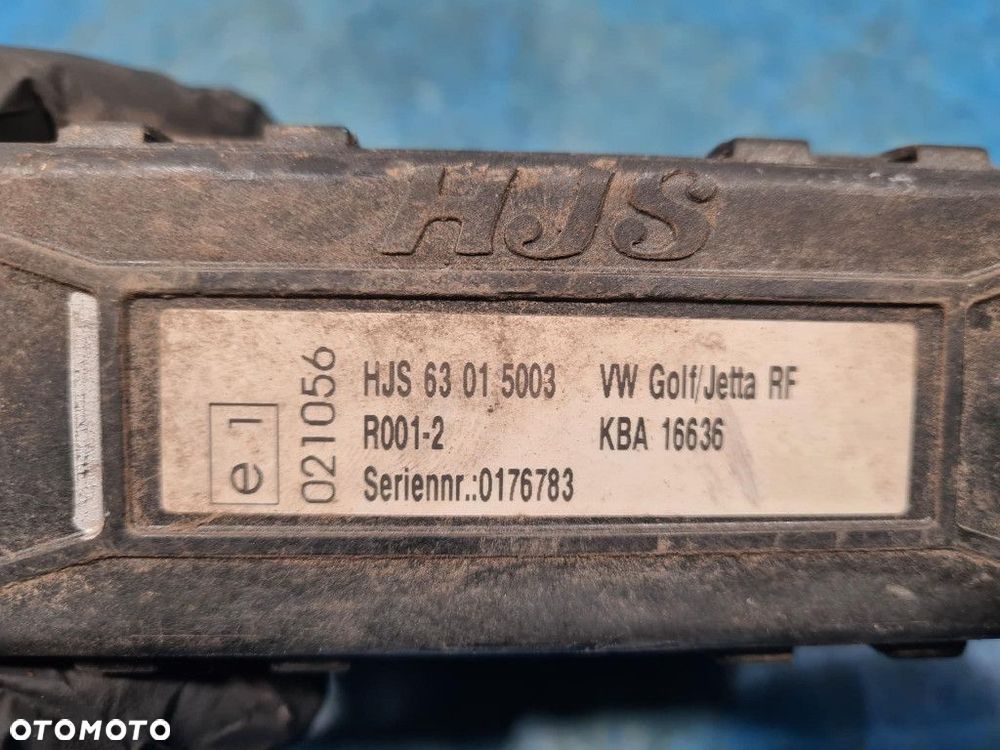 VOLKSWAGEN GOLF II 1.6 RF STEROWNIK SILNIKA 63015003 - 8