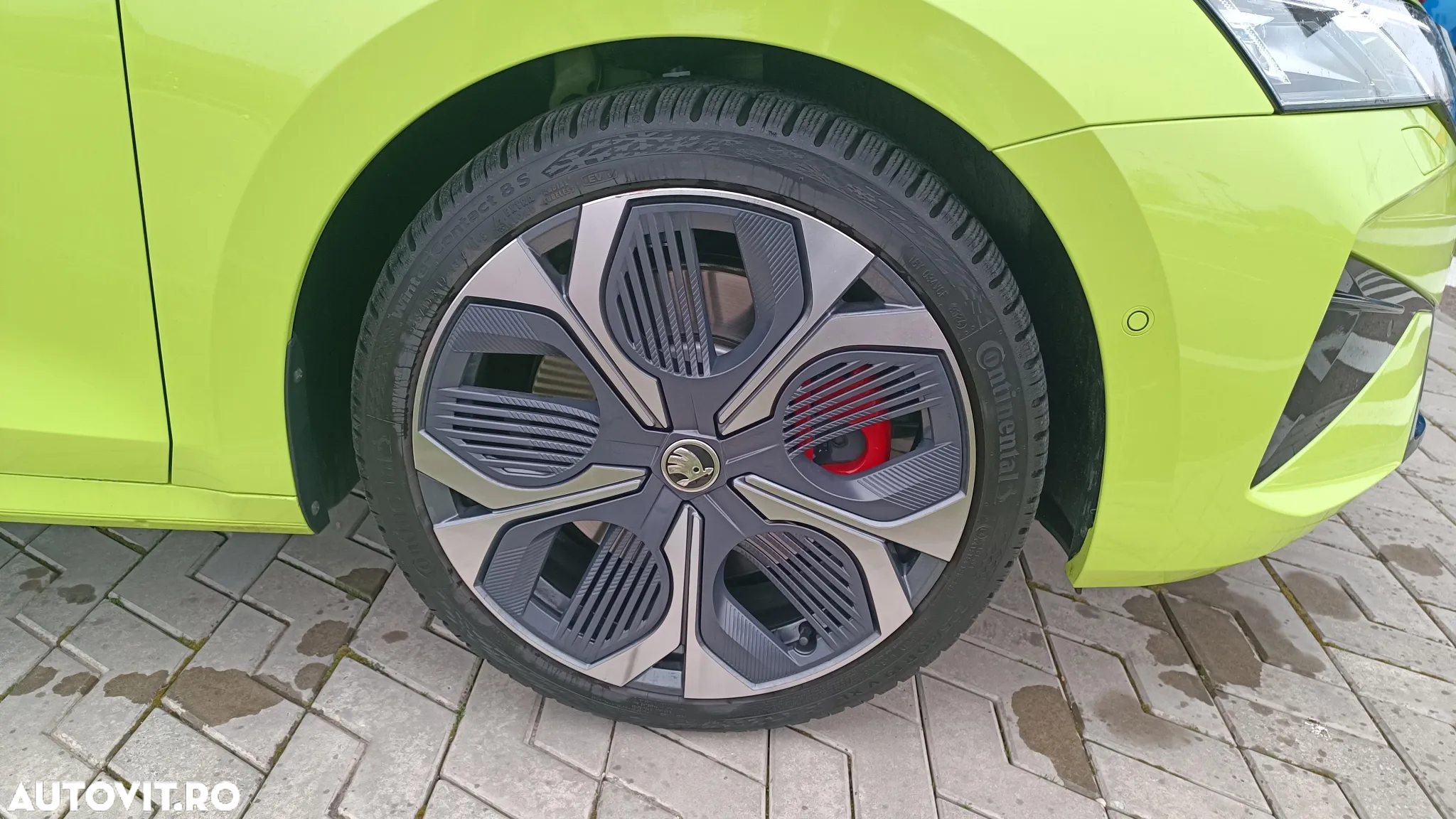 Skoda Octavia 2.0 TSI 265 CP DSG RS - 4