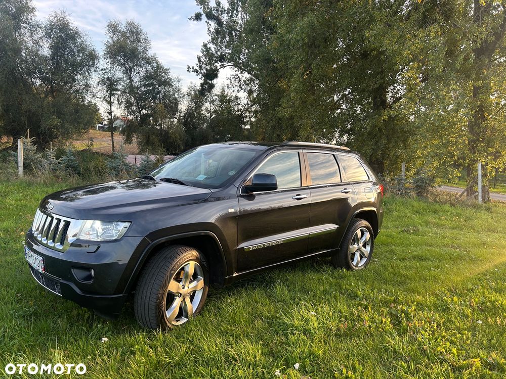 Jeep Grand Cherokee - 1