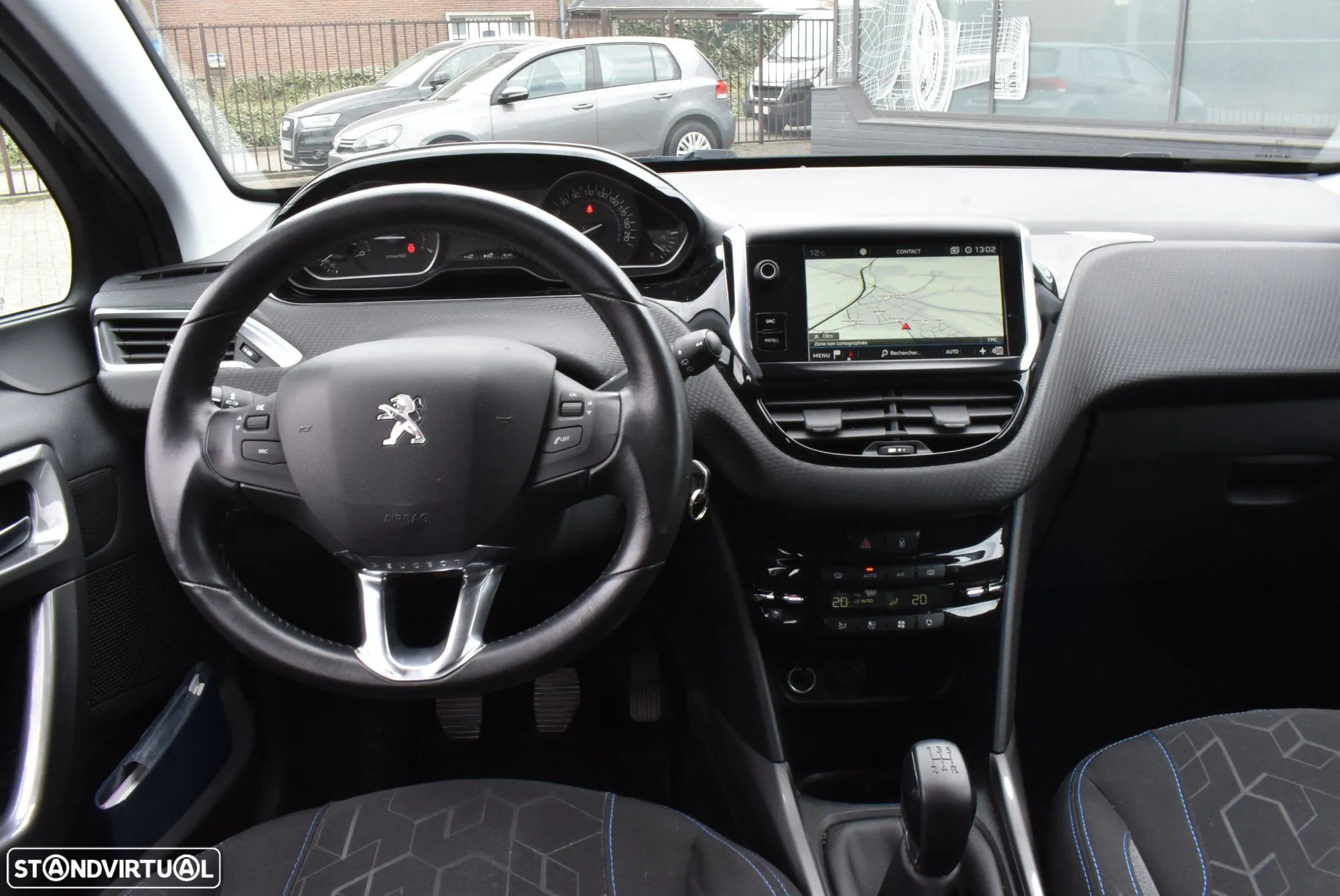 Peugeot 2008 1.2 PureTech Style - 5