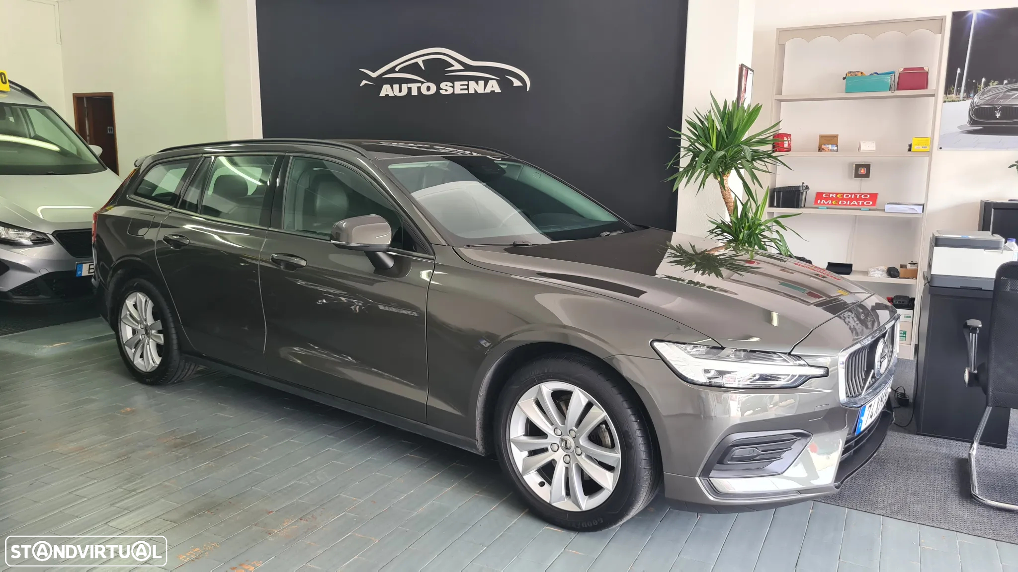 Volvo V60 2.0 D3 Momentum - 13