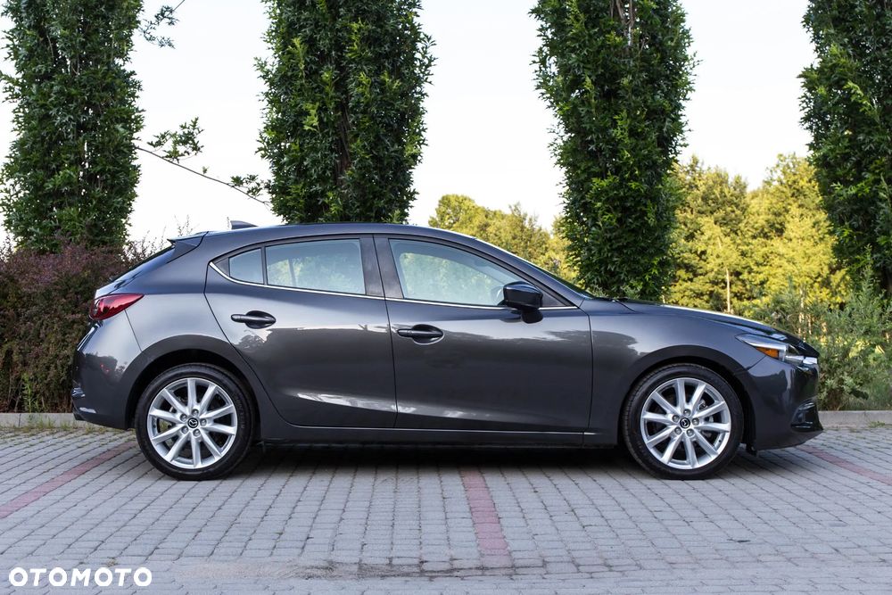 Mazda 3 - 3