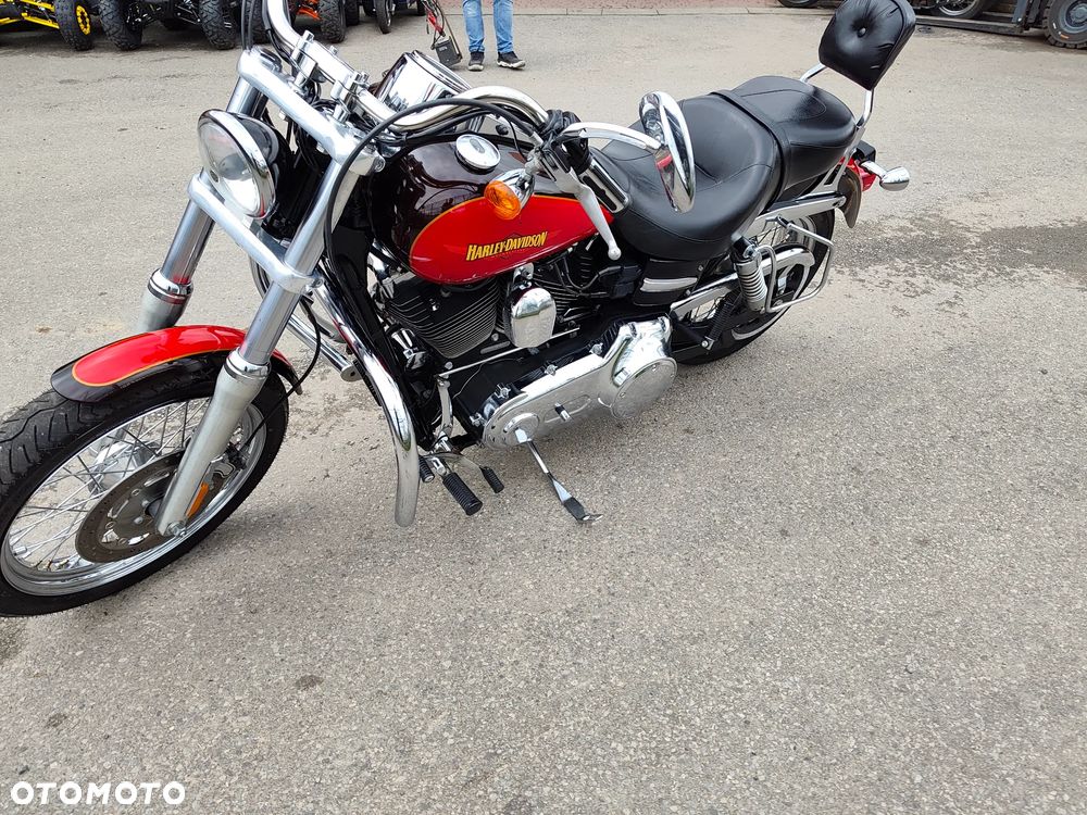 Harley-Davidson Dyna Super Glide - 36