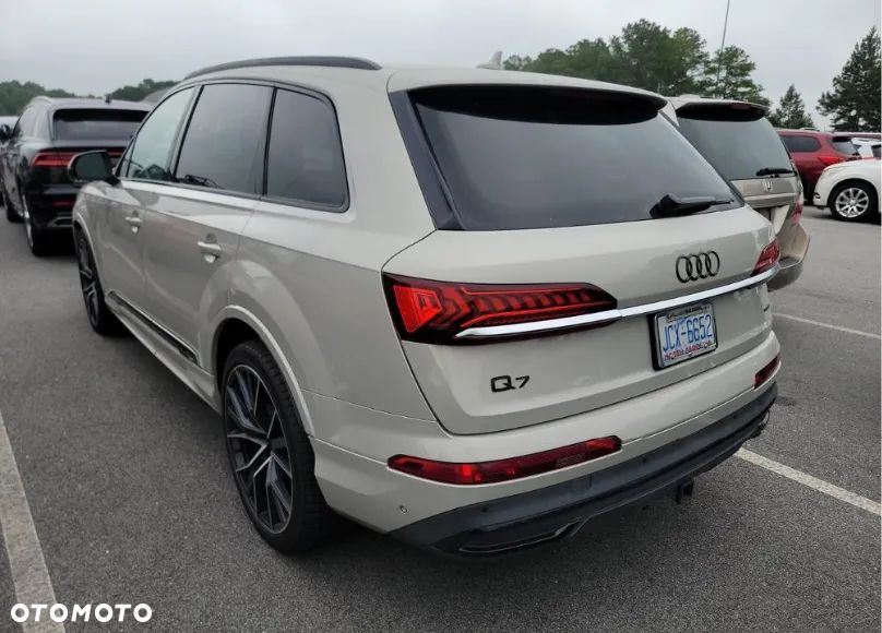 Audi Q7 3.0 TFSI Quattro Tiptronic - 5