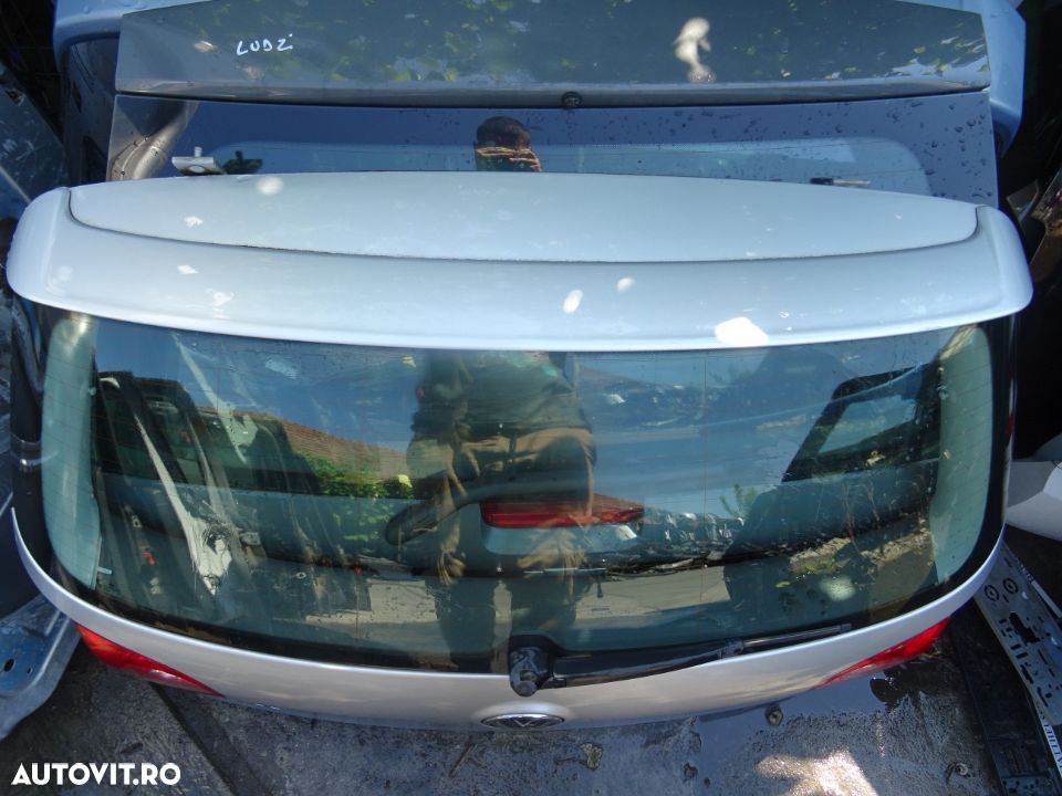 Vand Haion Volkswagen Golf 5 din 2007 volan pe stanga fara rugina - 1