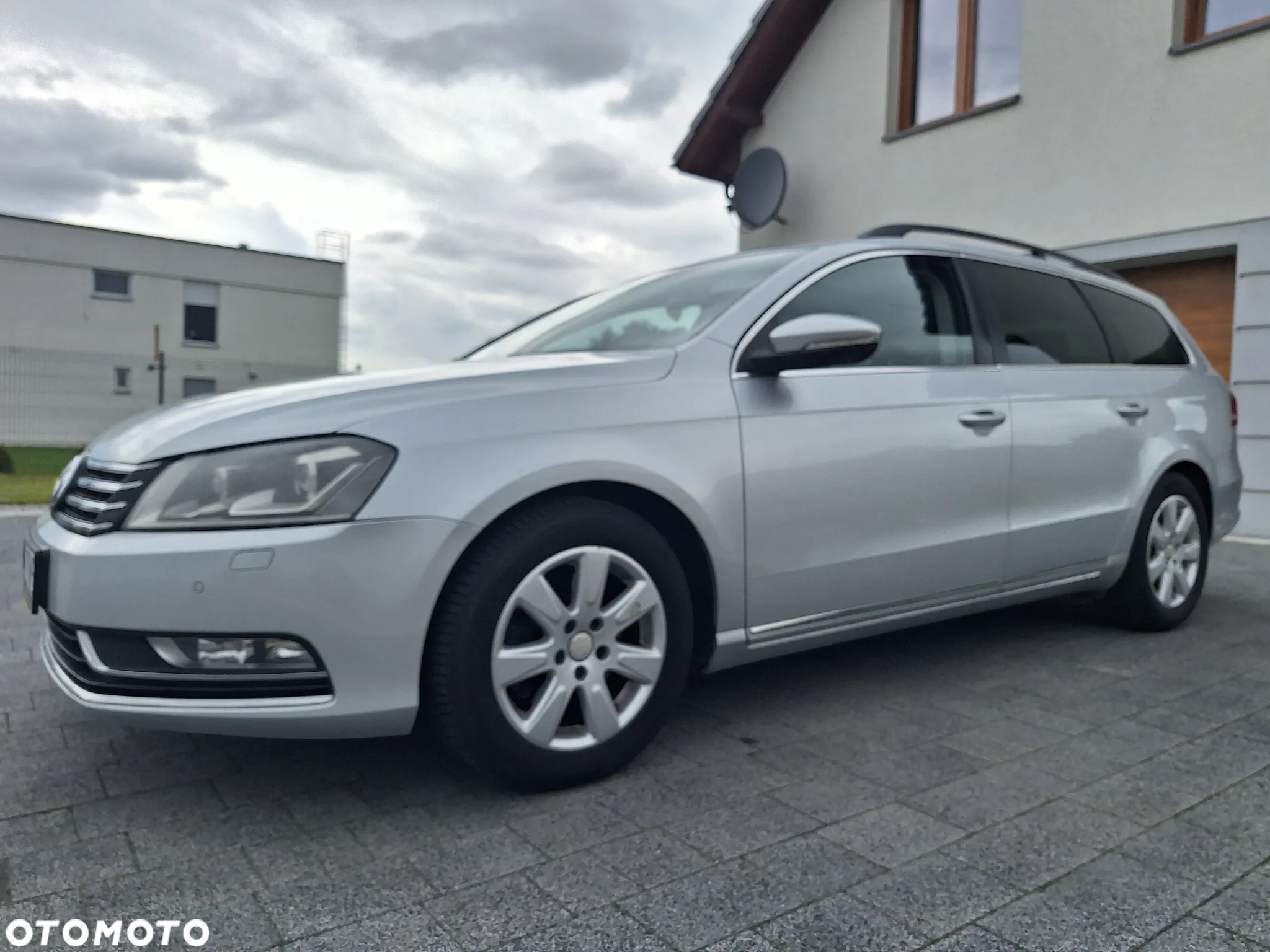Volkswagen Passat - 5