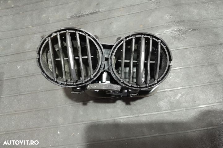 Grila ventilatie bord stanga 5M0819357 5M0819357 Volkswagen VW Tiguan - 2