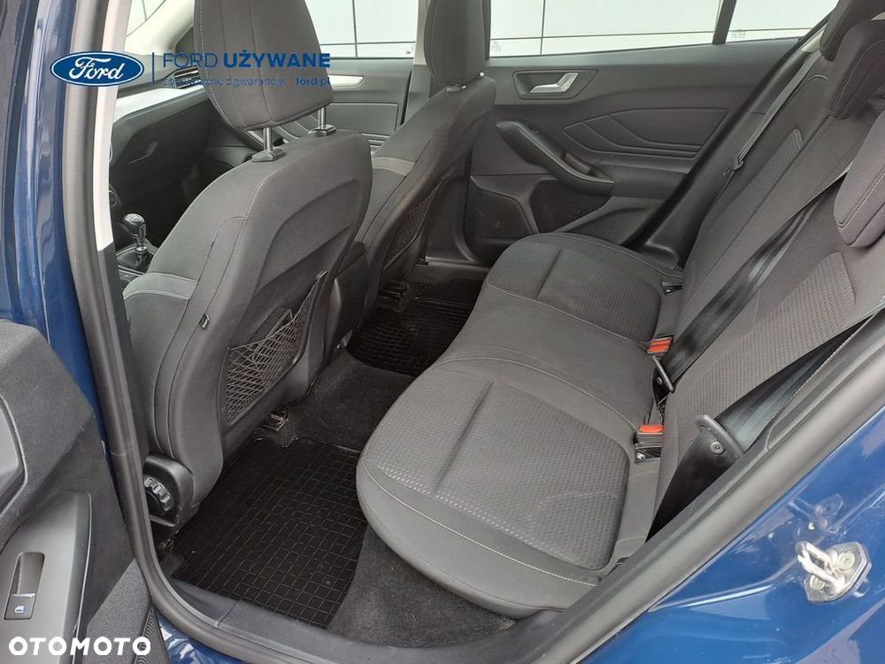 Ford Focus - 12