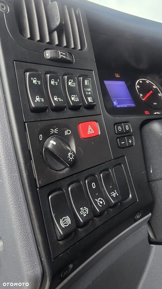 Scania P450 Euro 6 6x2 do zabudowy full air super stan mleko beczka laweta - 37