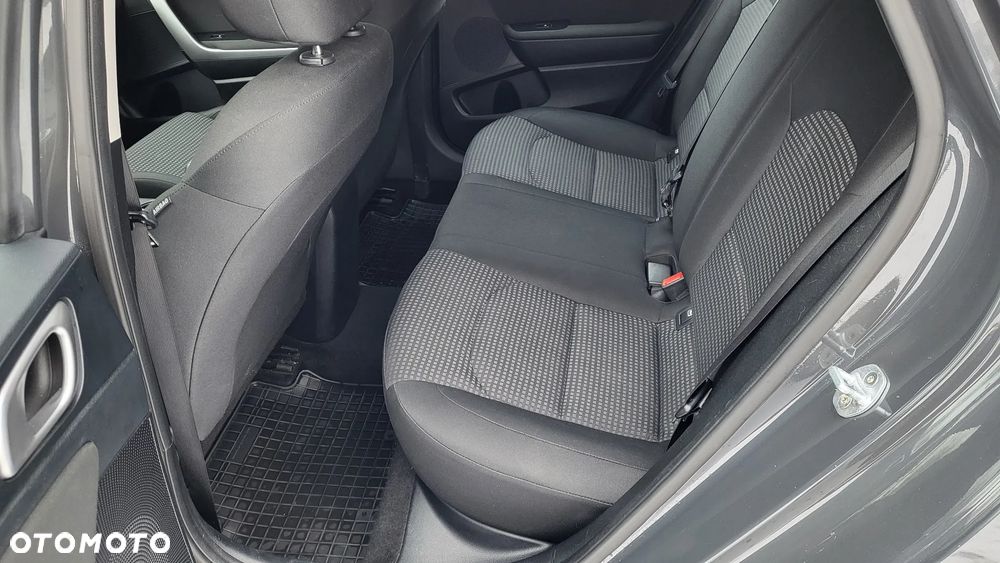 Kia Ceed 1.4 S - 6