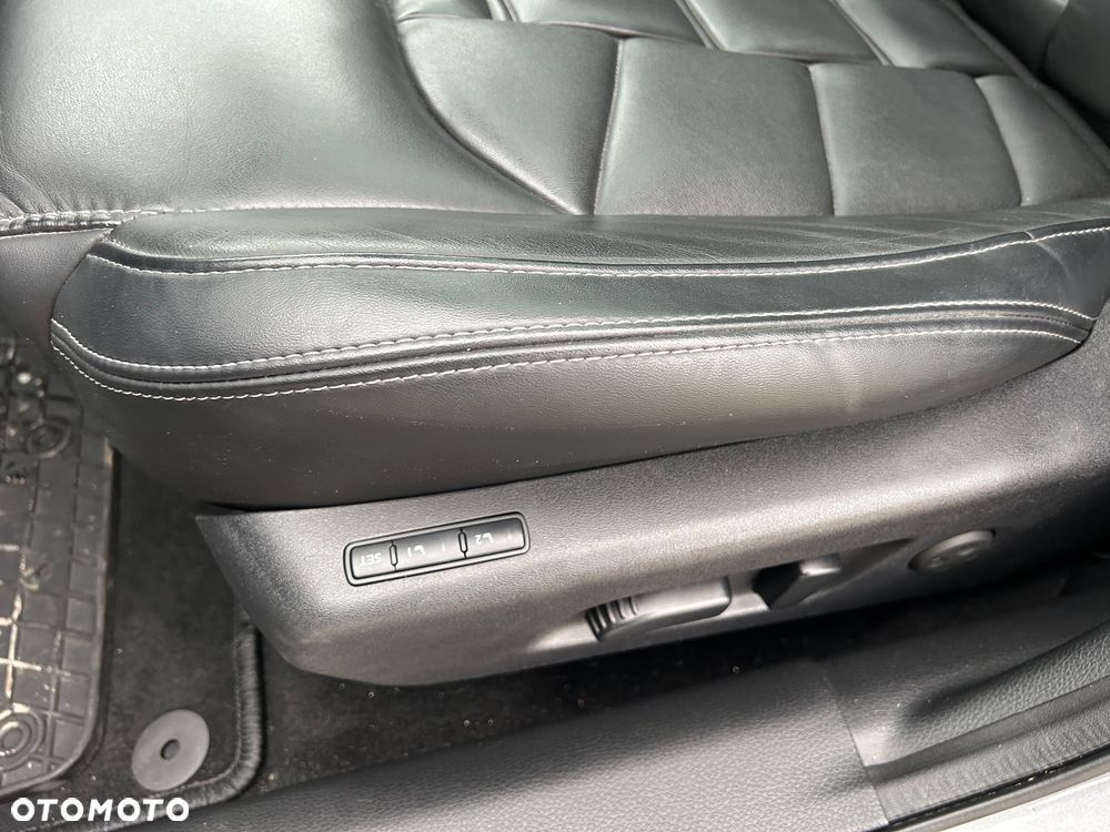 Nissan Qashqai 1.3 DIG-T DCT TEKNA+ - 30