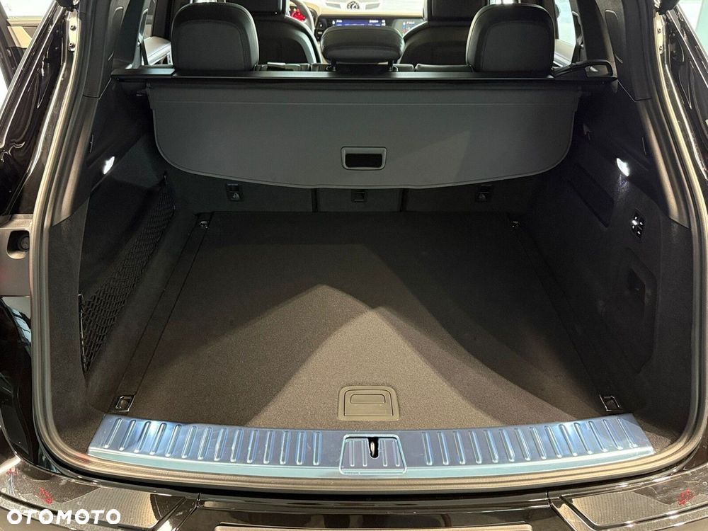Porsche Cayenne - 30