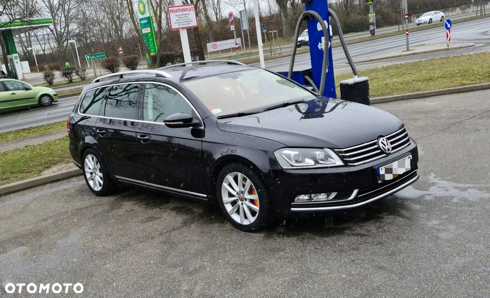 Volkswagen Passat 2.0 TDI Comfortline - 8