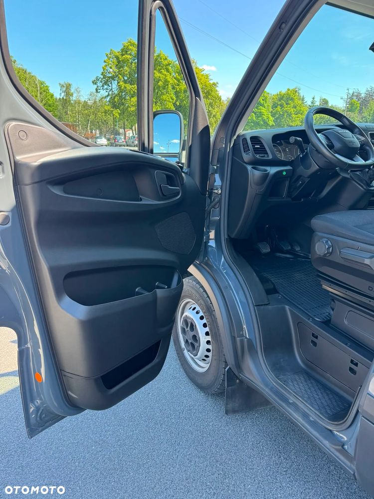 Iveco Daily - 10