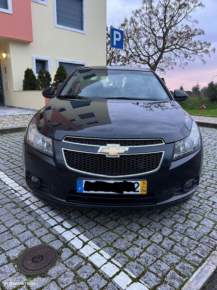 Chevrolet Cruze 1.6 LS - 2