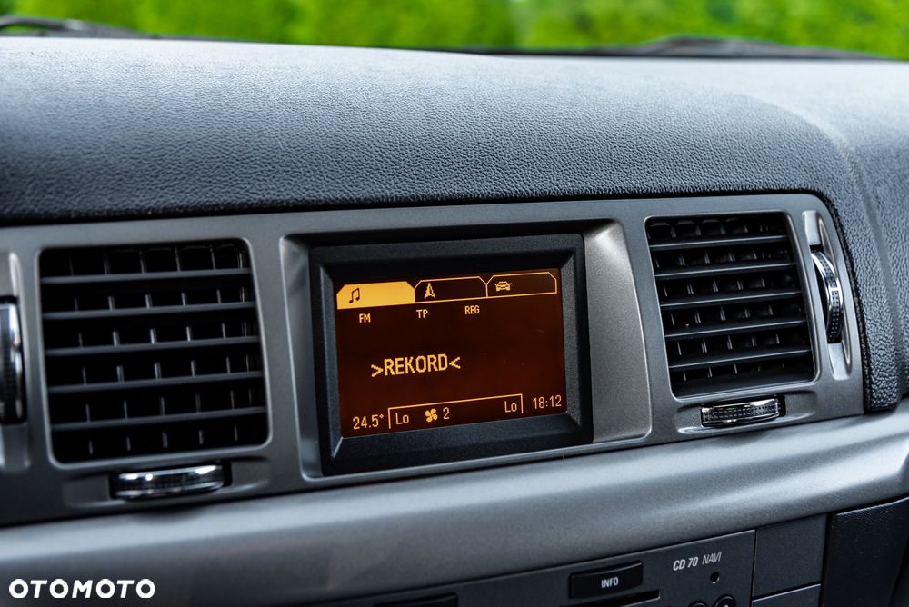 Opel Signum 2.0 Turbo - 32