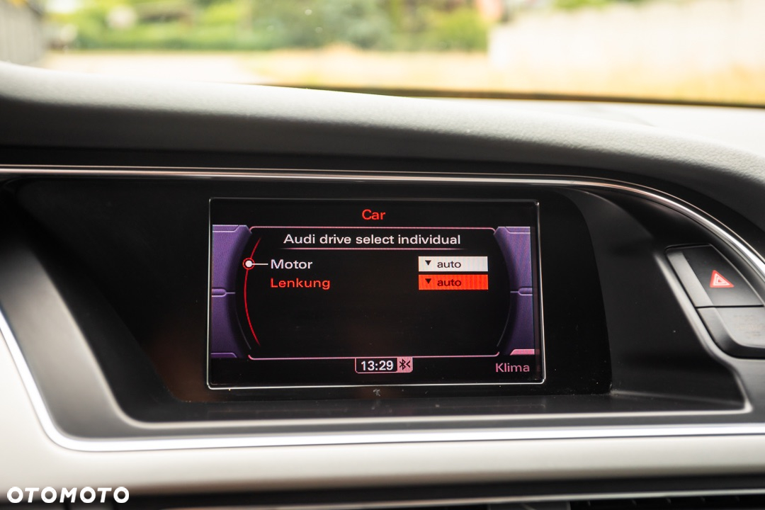 Audi A4 Avant 2.0 TDI DPF Ambiente - 31