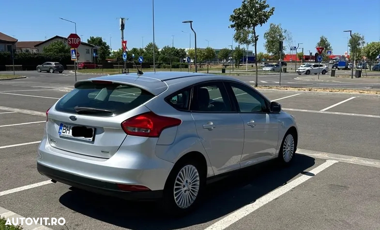 Ford Focus 1.6 TDCi DPF Trend - 3