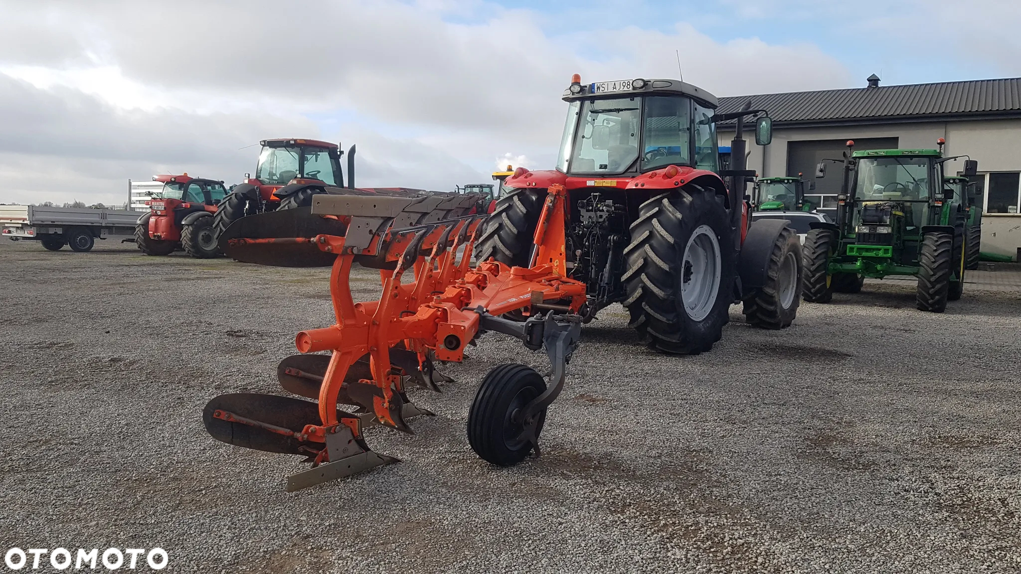 Kuhn VariMaster 121 4 skibowy Non STOP - 29