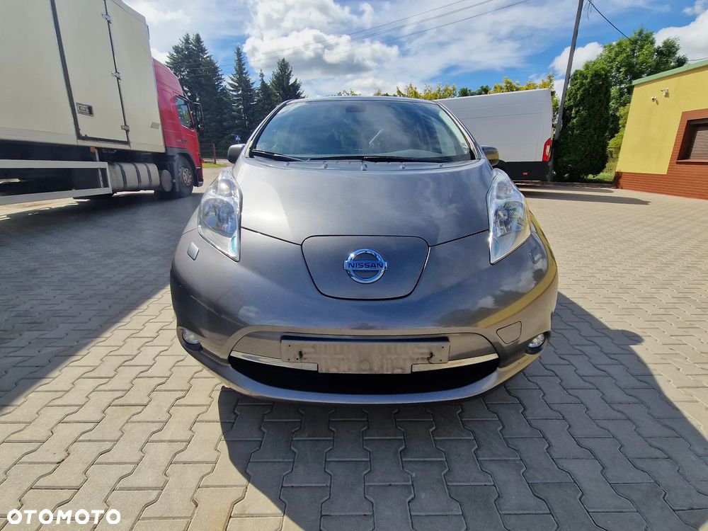 Nissan Leaf 24 kWh (mit Batterie) Tekna - 2