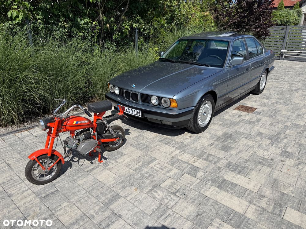 BMW Seria 5 525i - 2